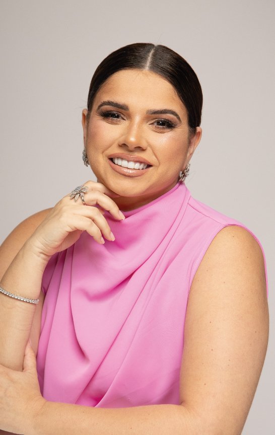 Aline-Rodrigues-psicologa-neuropsicologa-infantil-especialista-em-comportamento-jose-bonifacio-sp